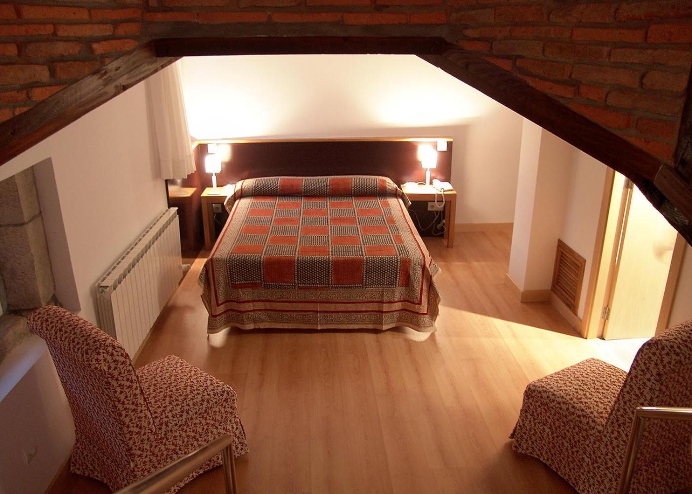 Gastro Hotel La Giraldilla Льєрганес Номер фото