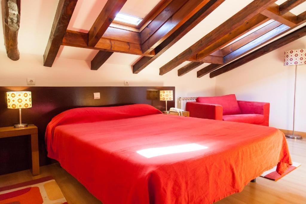 Gastro Hotel La Giraldilla Льєрганес Номер фото